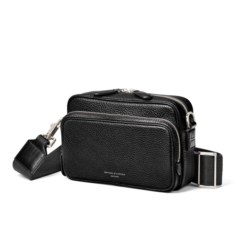 Reporter East West Messenger Bag in Black Pebble