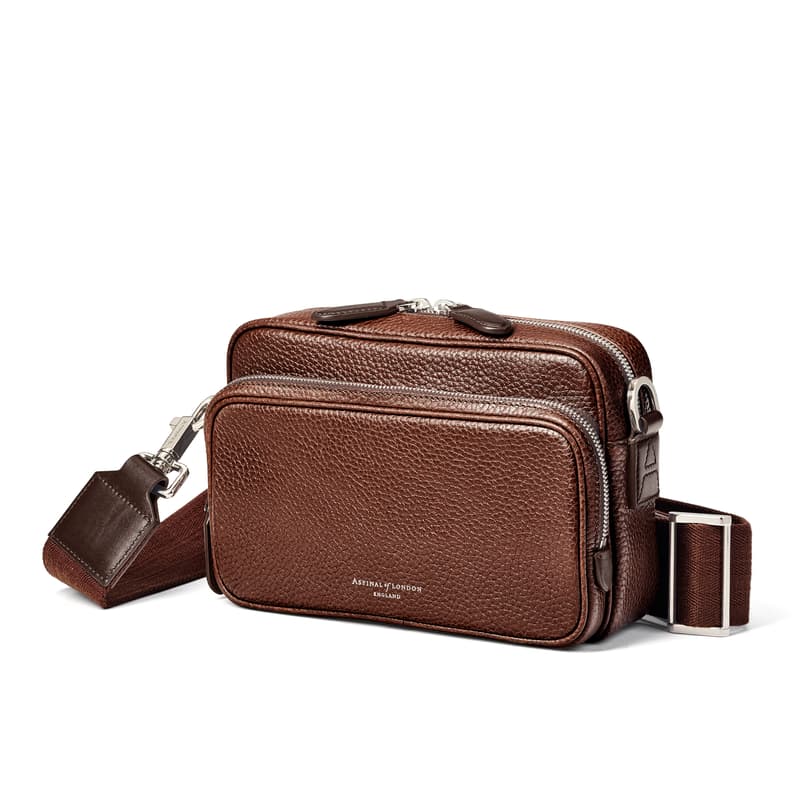 Reporter East West Messenger Bag in Tobacco Pebble