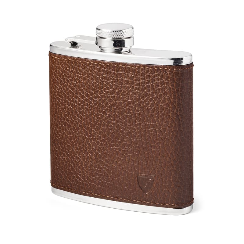 Classic 5oz Leather Hip Flask in Tobacco Pebble