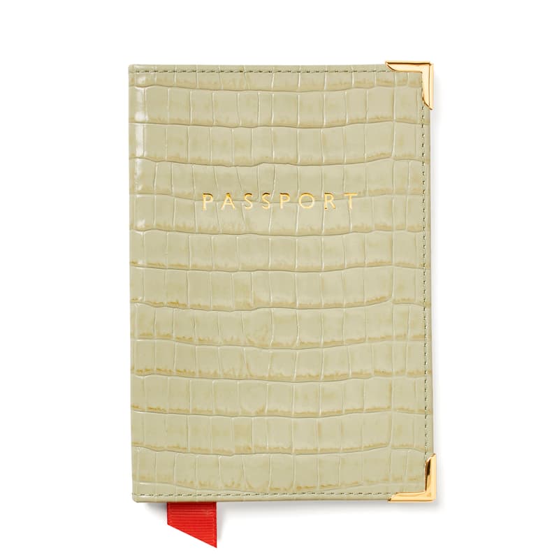 Passport Cover in Deep Shine Pistachio Small Croc