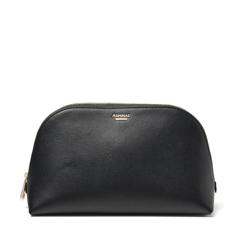 Classic Toiletry Bag in Black Soft Saffiano