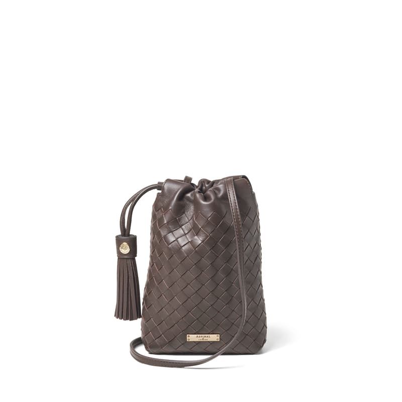 Hudson Crossbody Pouch in Chocolate Woven Leather