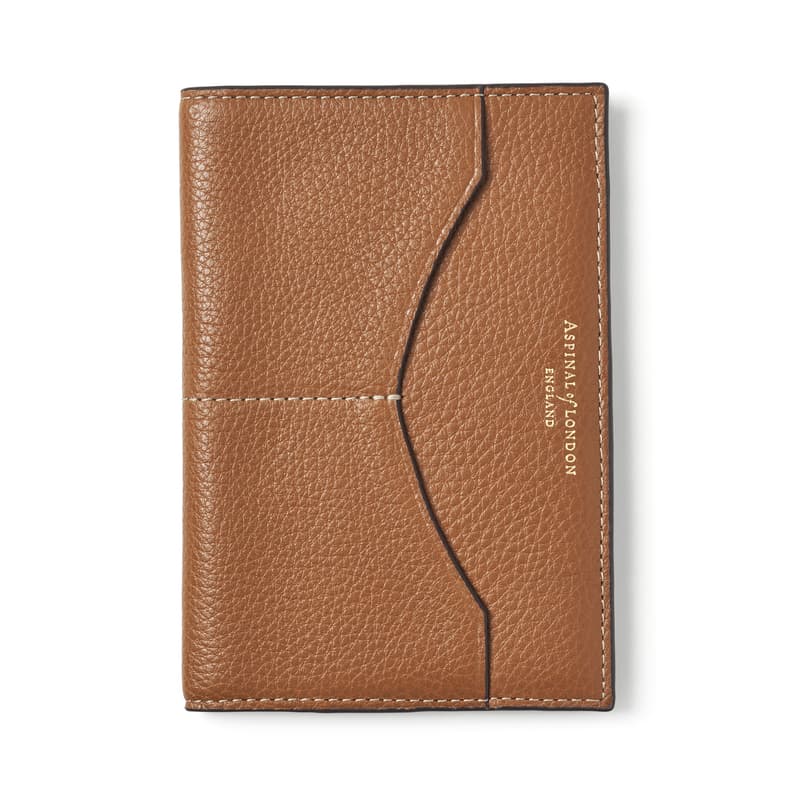Hudson Passport Cover in Tan Milled Pebble