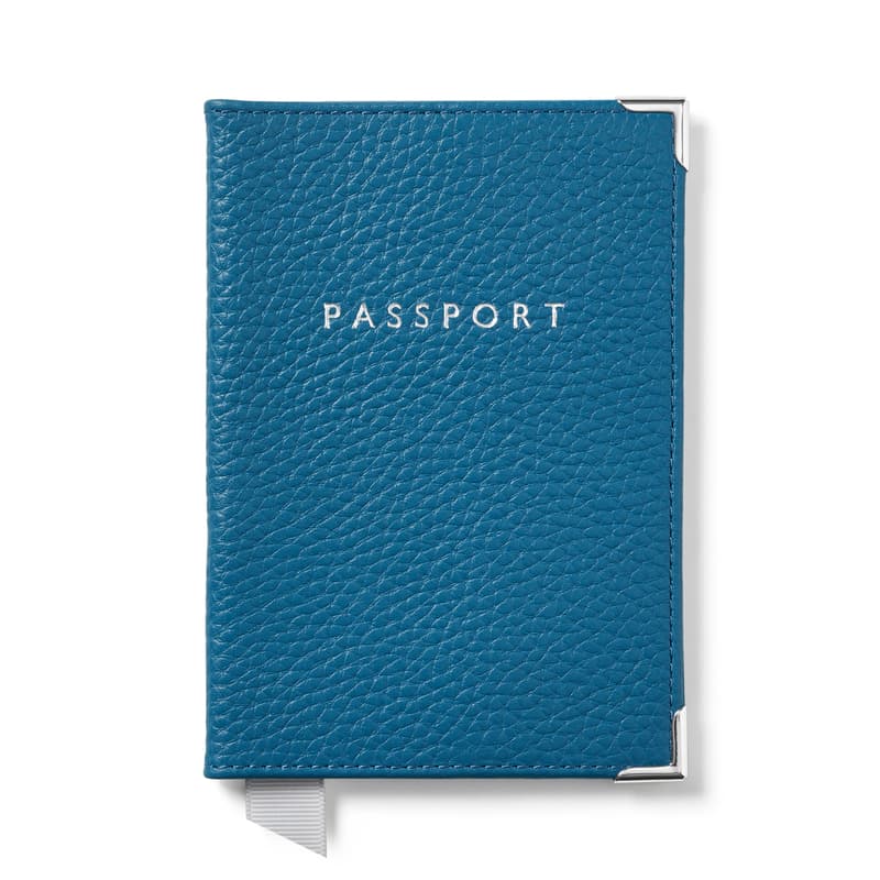 Passport Cover in Topaz Pebble
