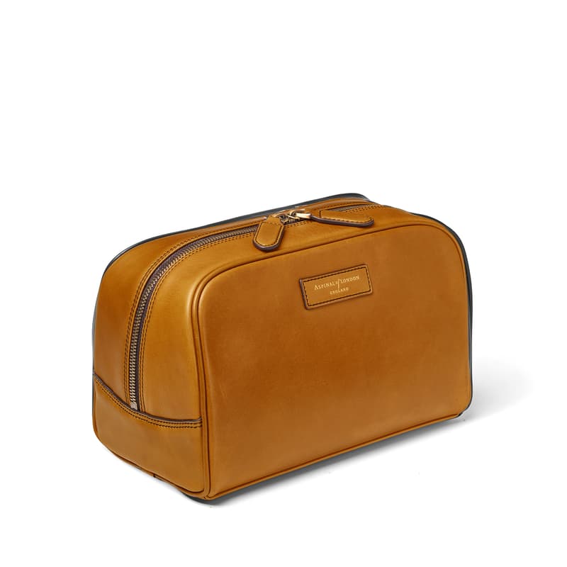 Harrison Toiletry Bag in Smooth English Tan