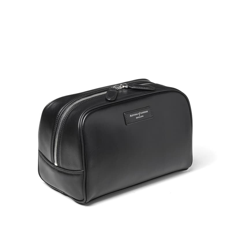 Harrison Toiletry Bag in Smooth Black